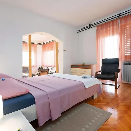 Pilicari (adults Only) *