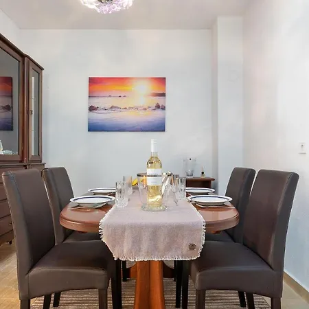 Pilicari (adults Only)